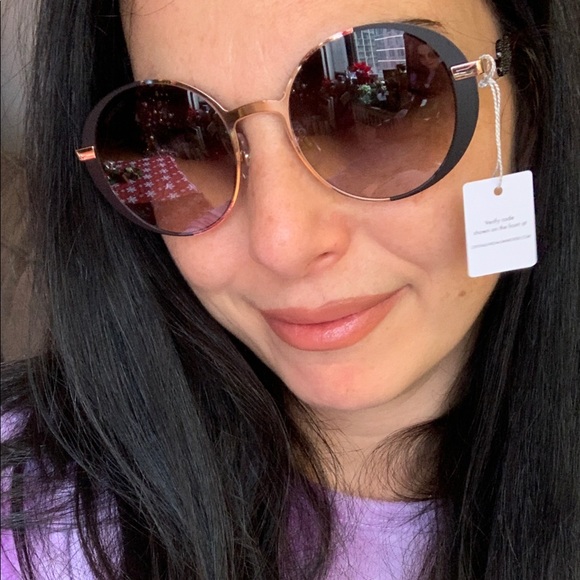 Authentic SWAROVSKI ROUND 51 metal/Acetate SWAN crystals sunglasses - Picture 16 of 16